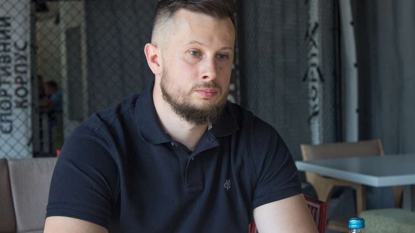 Представники Нацкорпусу вийдуть на мітинг проти розпродажу землі