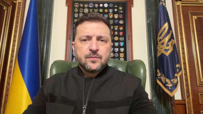 Україна готова до компромісу: Зеленський зробив гучну заяву про перемовини в Абу-Дабі Україна готова до компромісу: Зеленський зробив гучну заяву про перемовини в Абу-Дабі