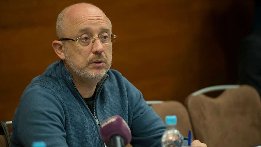 Министры обороны Украины и Беларуси провели телефонный разговор: о чем договорились