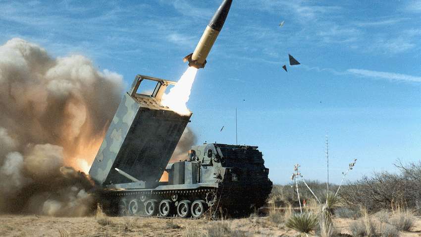 За яких умов Україна може знищити базу ворожого морського флоту в Криму та Керченський міст