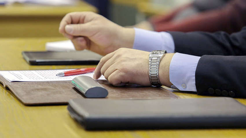 Зеленський затвердив новий склад української делегації в ТКГ у Мінську