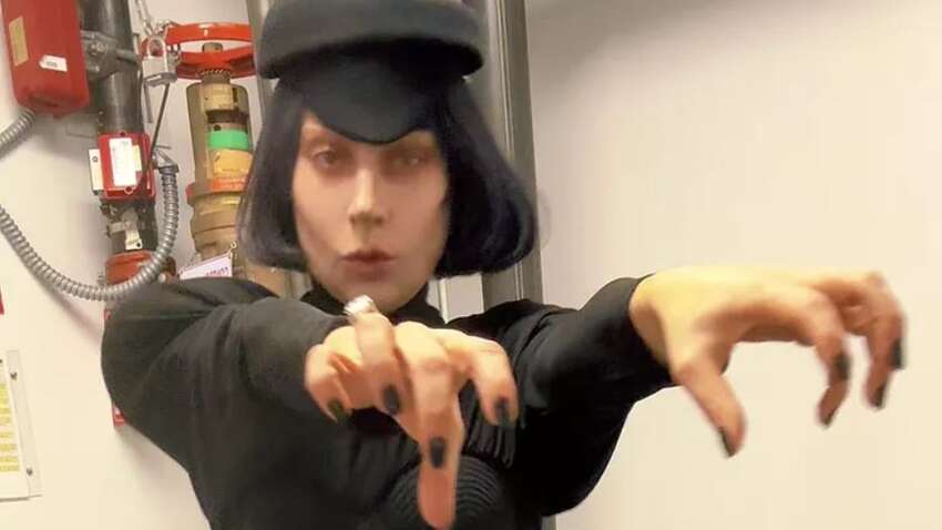 Леді Гага повторила танцювальний тренд TikTok "ZombieBoy"