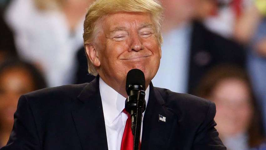 Дональд Трамп опублікував перше повідомлення у власній соцмережі