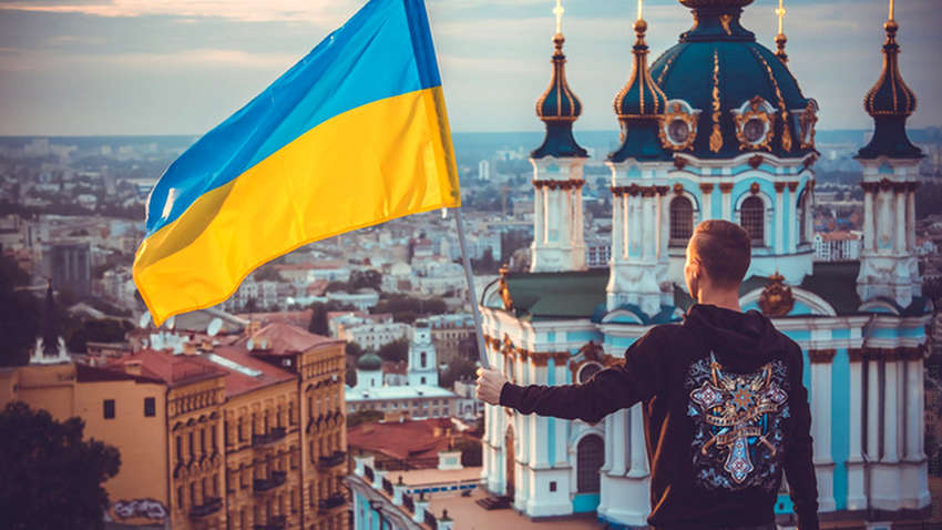 "Ми вже перемогли": українські знаменитості розповіли, де перебувають і чим займаються під час війни