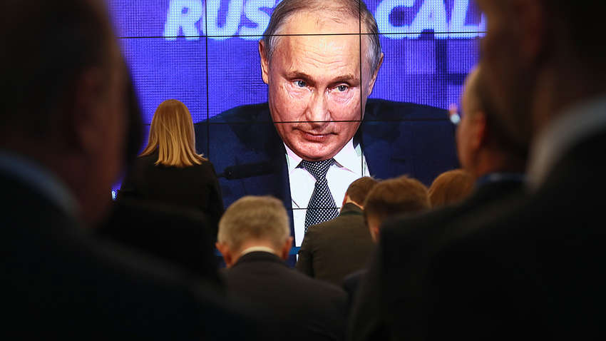 У Путина прокомментировали обсуждение Донбасса без Зеленского 