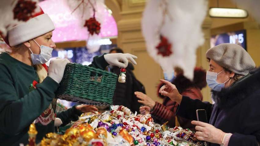 Как не подхватить коронавирус во время празднования Нового года: рекомендации Минздрава Как не подхватить коронавирус во время празднования Нового года: рекомендации Минздрава