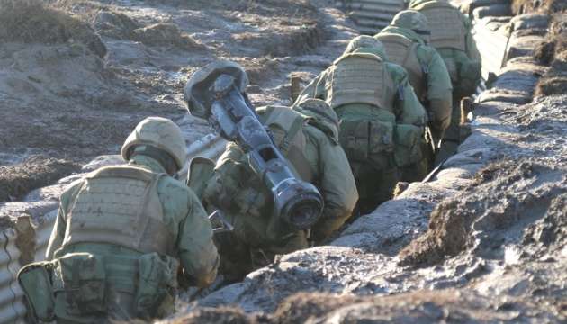 "Время окапывать столицу": ветеран АТО о подготовке Киева к боям