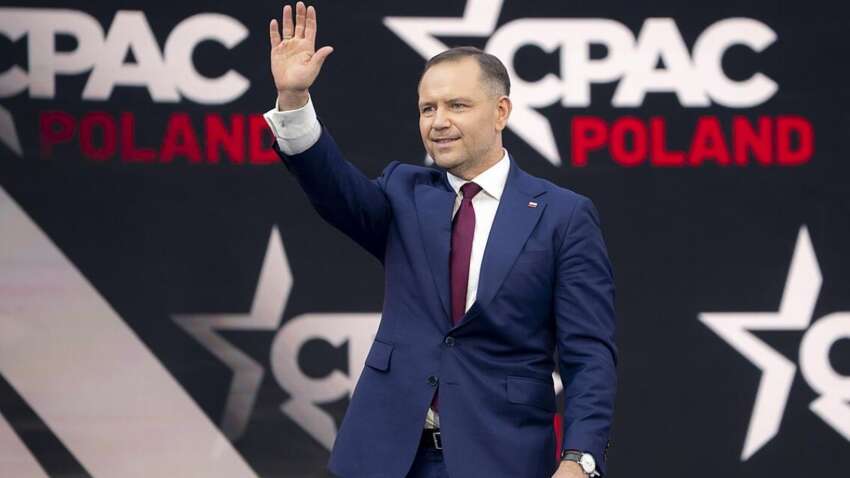 Скандал у Польщі: президента звинуватили у підігруванні Кремлю