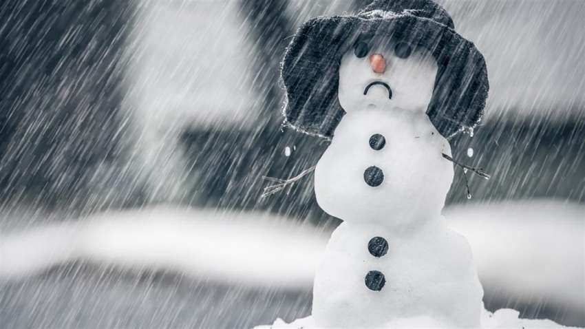 Украину накроют мокрый снег и холодные дожди: в каких регионах будут идти  дожди со снегом