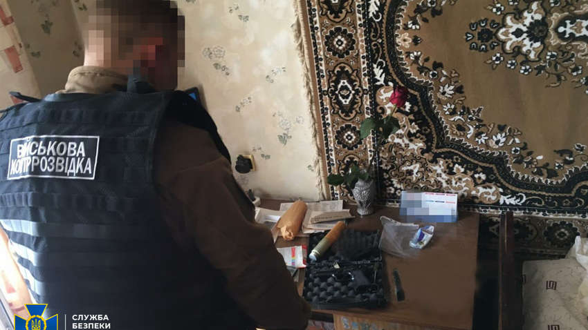 Боевик "ДНР" устроился в ряды ВСУ и служил на Донбассе: детали Боевик "ДНР" устроился в ряды ВСУ и служил на Донбассе: детали