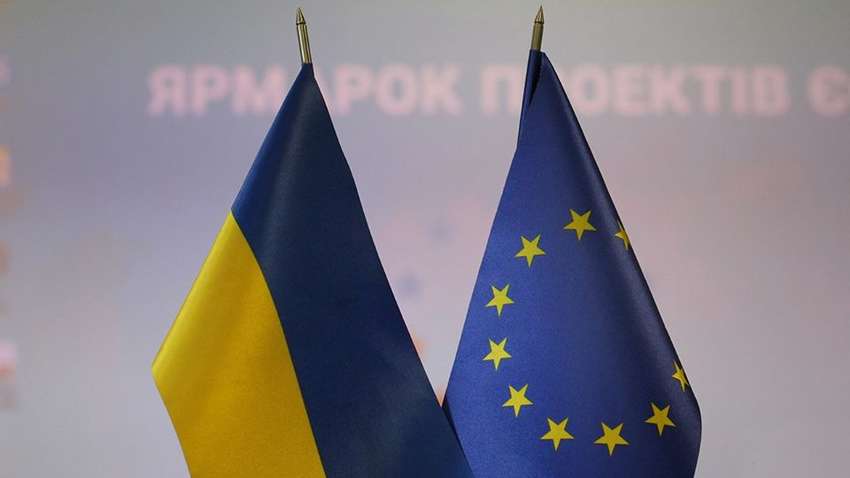 Процес пішов: коли Україна отримає відповідь щодо статусу-кандидата на вступ до ЄС Процес пішов: коли Україна отримає відповідь щодо статусу-кандидата на вступ до ЄС