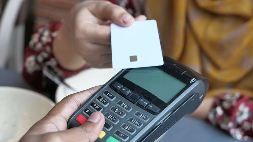 Ощадбанк змінив ліміти для розрахунків за кордоном: що потрібно знати Ощадбанк змінив ліміти для розрахунків за кордоном: що потрібно знати