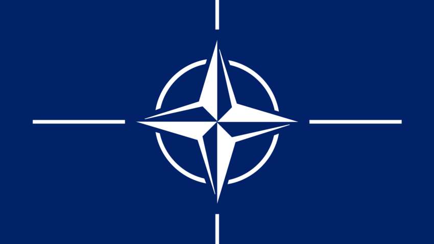 НАТО, Украина и Россия: что поможет снизить градус напряженности 