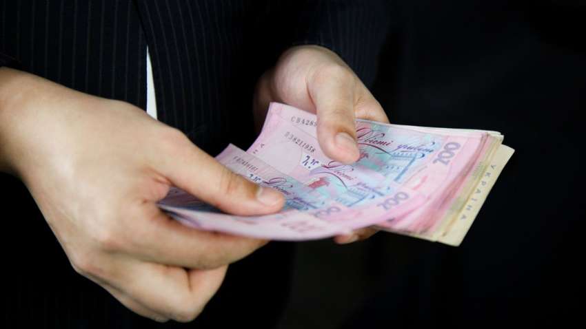 Выплаты украинцам ко Дню Независимости: как оформить помощь