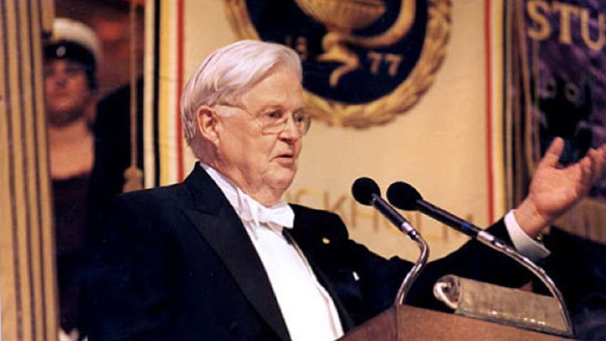 Помер нобелівський лауреат, "батько євро" Роберт Манделл