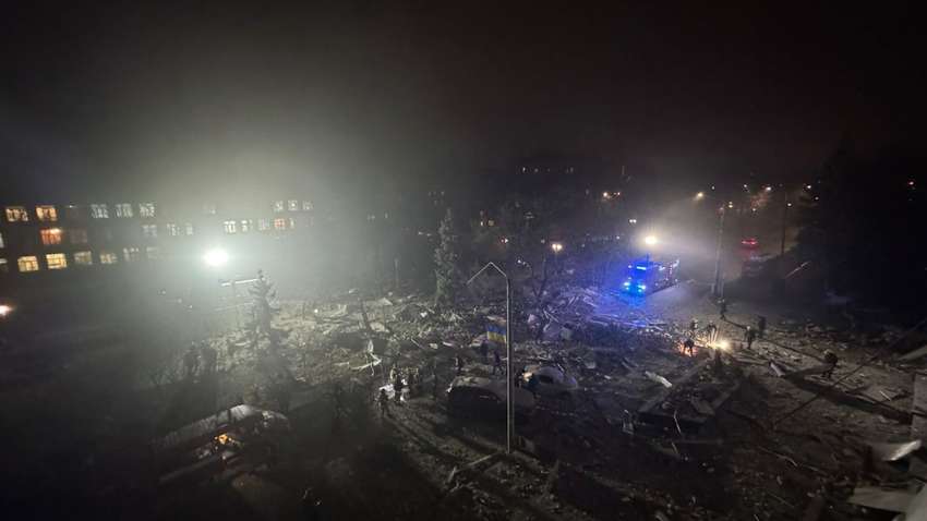 Число погибших после удара по Запорожью продолжает увеличиваться (ОБНОВЛЕНО)