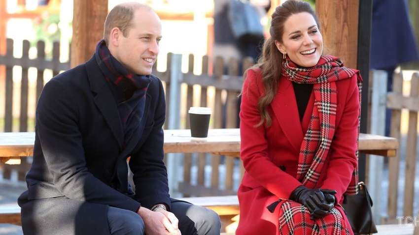 "Это позор": сеть возмущена тем, что Кейт и Уильям нарушают правила самоизоляции 