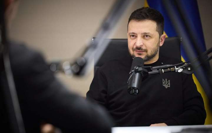 Зеленский не возражает против участия Арестовича или Залужного в президентской кампании, но есть одно "но" Зеленский не возражает против участия Арестовича или Залужного в президентской кампании, но есть одно "но"