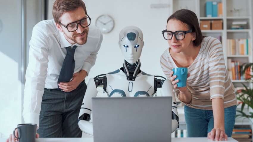 Три професії, які найшвидше зникають через ШІ: що показав аналіз 180 млн вакансій Три професії, які найшвидше зникають через ШІ: що показав аналіз 180 млн вакансій