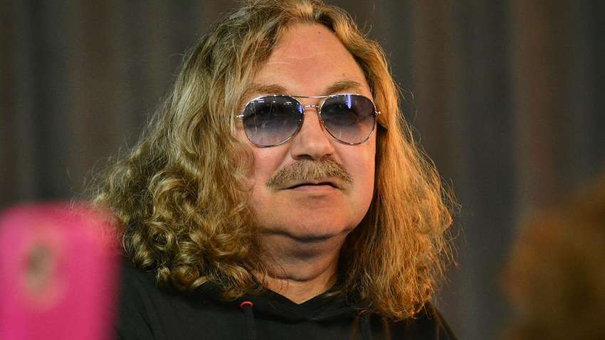 "Однією ногою в могилі": як російський співак "довів" себе до реанімації