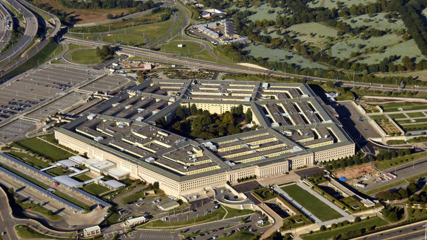 Компанія Amazon оскаржить угоду між Microsoft і Пентагоном