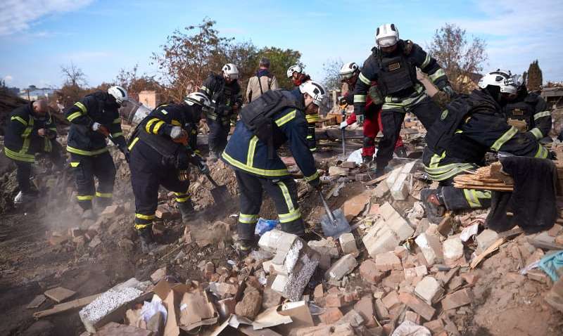 Что сейчас делается в Харькове после трагических обстрелов (ФОТО)