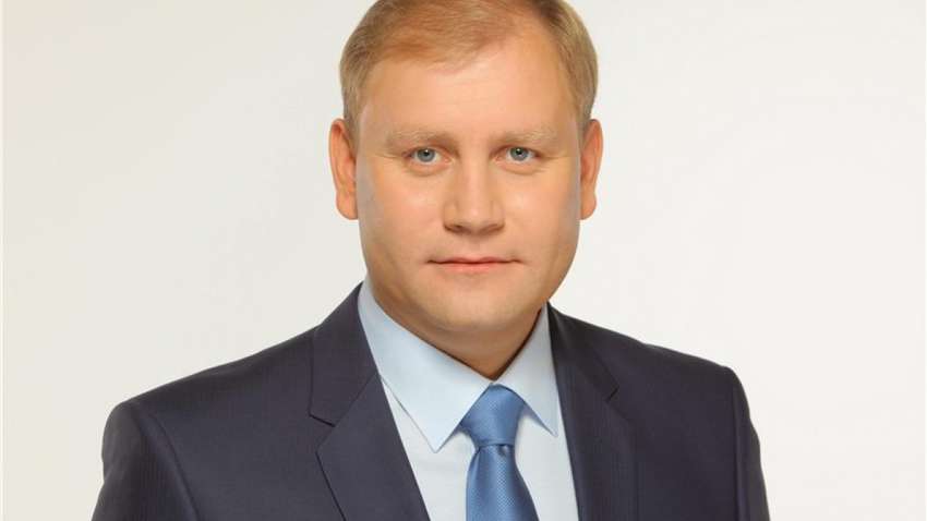 Пообещал и не выполнил: глава фракции партии Порошенко в Днепропетровском облсовете ввел в заблуждение избирателей Пообещал и не выполнил: глава фракции партии Порошенко в Днепропетровском облсовете ввел в заблуждение избирателей