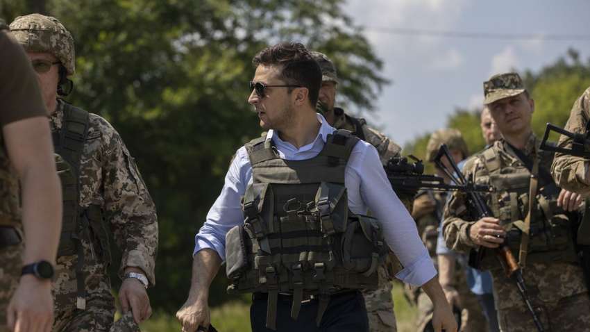 Все умрут, но независимость Украины никто не отдаст: Зеленский о войне на Донбассе