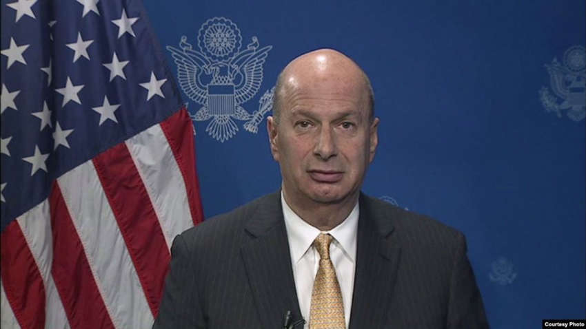 Госдеп запретил послу США в ЕС свидетельствовать о разговоре Трампа с Зеленским