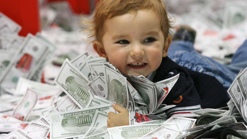 Как обучить сына обращению с финансами: несколько ключевых моментов