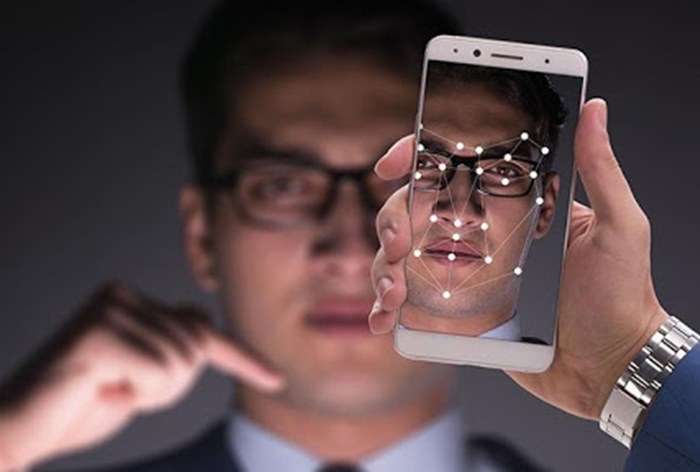 "Ростелеком" предложил идентифицировать мобильных абонентов по лицу и голосу