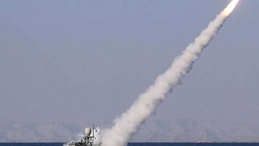 Иранские военные атаковали собственный корабль - Daily Mail