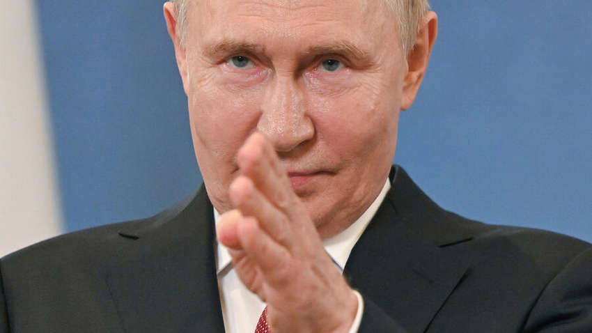 Путін віддав дивні накази на тлі успіхів ЗСУ у Курській області  