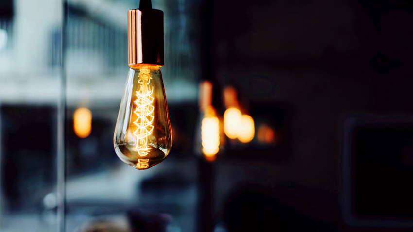 Масове відключення світла в регіонах України: в "Укренерго" розповіли подробиці Масове відключення світла в регіонах України: в "Укренерго" розповіли подробиці