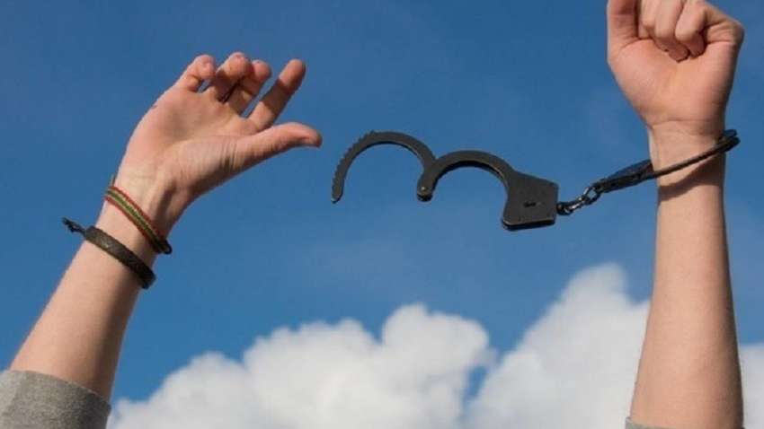 Иран отпустил из тюрем 70 тыс. отбывающих наказание