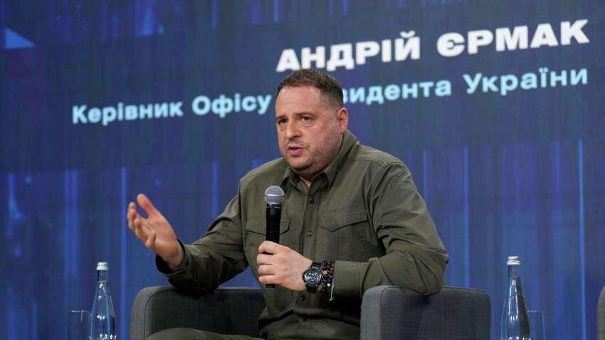 Стало известно, служит ли Ермак в армии: что выяснили СМИ Стало известно, служит ли Ермак в армии: что выяснили СМИ