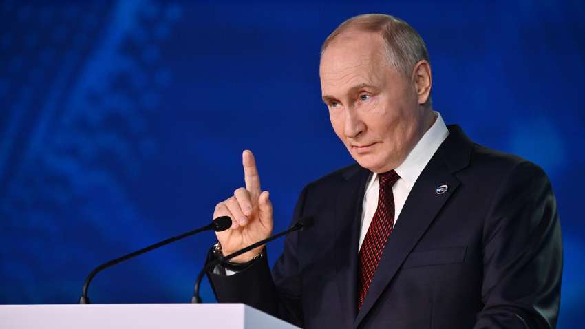 Почему Путин поехал на Курилы: Огрызко раскрыл настоящую цель визита