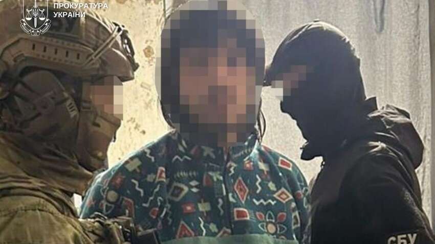 Маскував камери під шпаківні: черговий шпигун у Дніпрі Маскував камери під шпаківні: черговий шпигун у Дніпрі