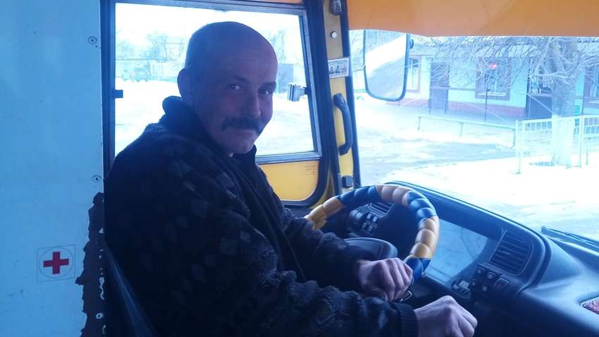 На Херсонщине водитель маршрутки возит отличников бесплатно: комментарии соцсетей