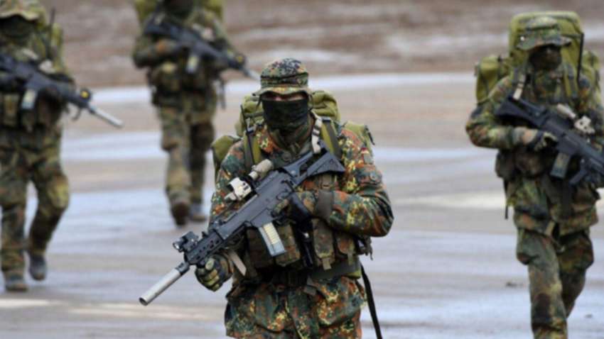 "Вагнер" стягивает в Беларусь свою бронетехнику: прибыла 12-я колонна "Вагнер" стягивает в Беларусь свою бронетехнику: прибыла 12-я колонна