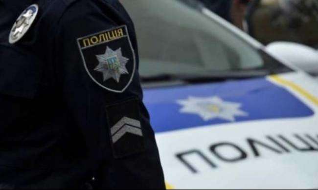 На Херсонщине полицейский подстрелил атошника На Херсонщине полицейский подстрелил атошника