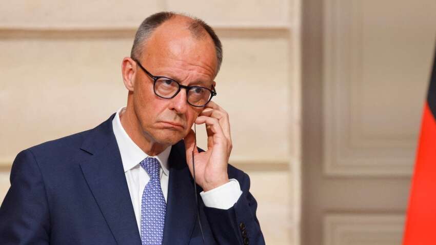 Мерц швидко залишив переговори Зеленського з делегацією США у Берліні: що відомо Мерц швидко залишив переговори Зеленського з делегацією США у Берліні: що відомо