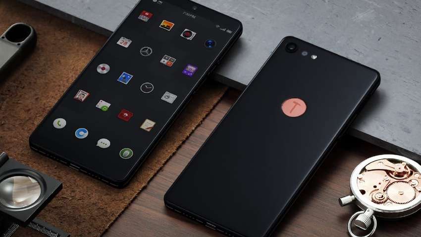 Китайська компанія ByteDance представила смартфон для роботи з TikTok