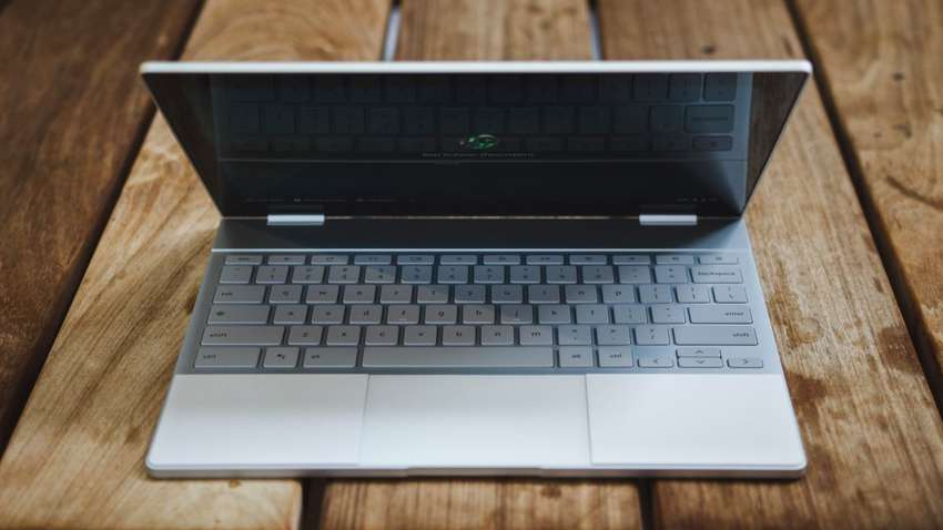 Американская компания Google представит ноутбук Pixelbook Go