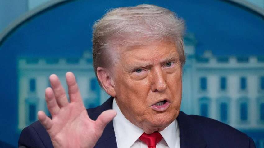 Трамп готовий атакувати Іран: ЗМІ назвали ймовірну дату удару Трамп готовий атакувати Іран: ЗМІ назвали ймовірну дату удару