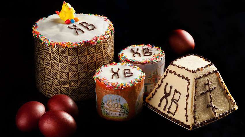 Великодні частування: як довго можна зберігати паски та крашанки