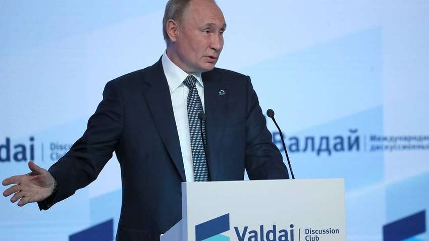 Путин заявил, что Медведчука пытаются привлечь к уголовной ответственности за открытую политическую позицию Путин заявил, что Медведчука пытаются привлечь к уголовной ответственности за открытую политическую позицию