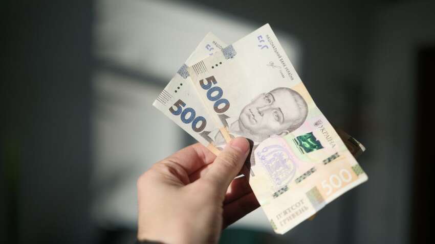 Українцям не бачити підвищення розміру мінімальної зарплати: названо несподівану причину  