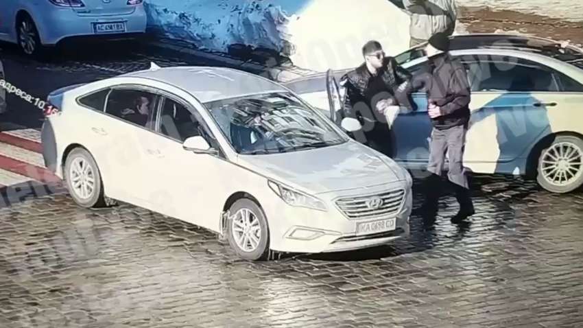 Смертельний удар: у Києві водій іномарки побився із пішоходом (ФОТО, ВІДЕО) Смертельний удар: у Києві водій іномарки побився із пішоходом (ФОТО, ВІДЕО)