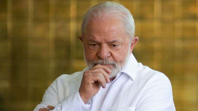 У МЗС кличуть президента Бразилії в Україну, перш ніж розпочинати діалог про мир з РФ У МЗС кличуть президента Бразилії в Україну, перш ніж розпочинати діалог про мир з РФ